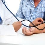 Hoge bloeddruk: symptomen, oorzaken en behandeling