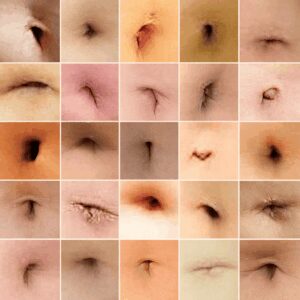 Afbeelding met 25 close-ups van navels, variërend in vorm, kleur en textuur, elk omgeven door huid met diverse tinten en structuren.