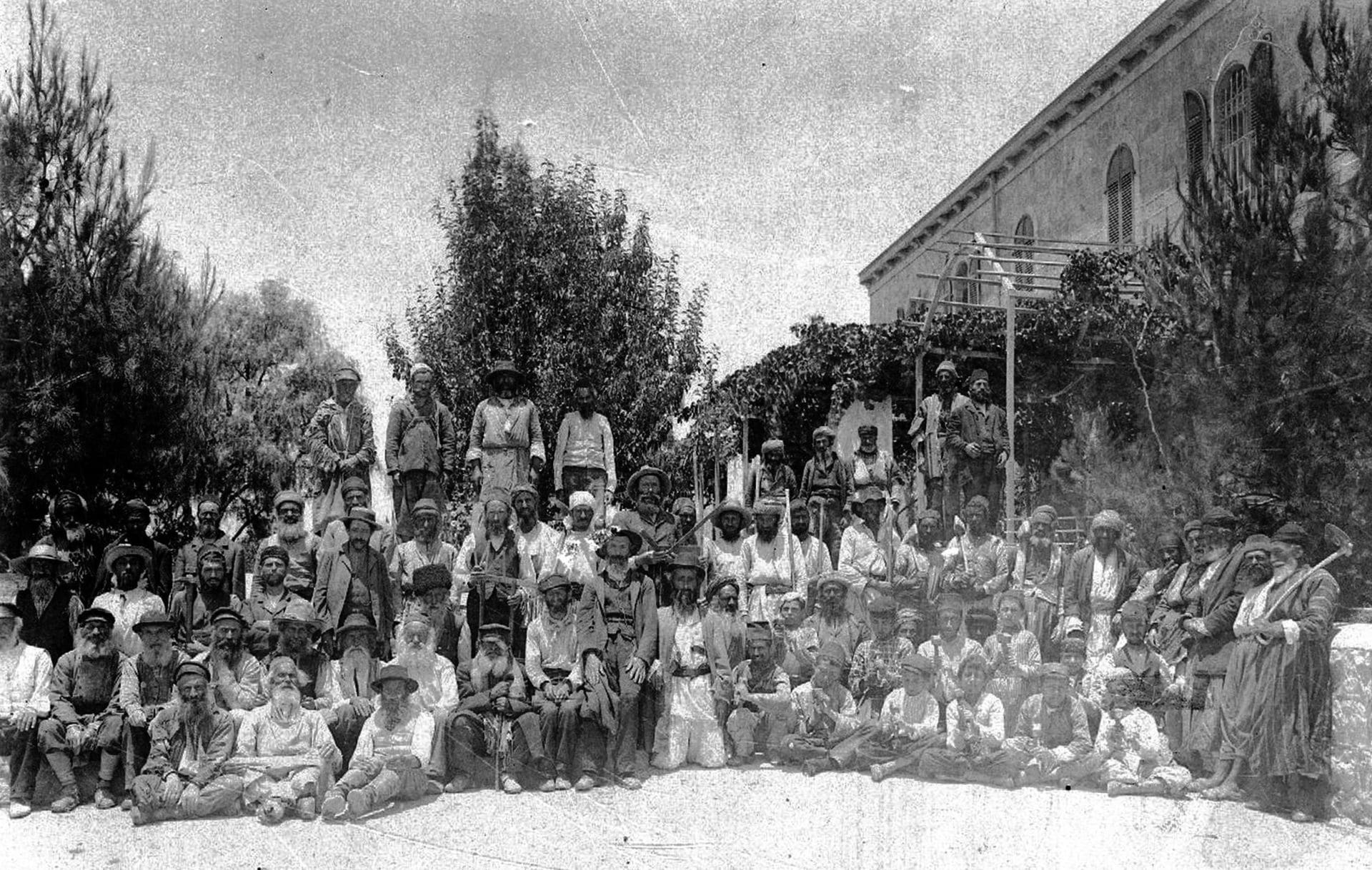 Joodse arbeiders in de wijk Kerem Avraham, Jeruzalem (tussen 1852 en 1862).