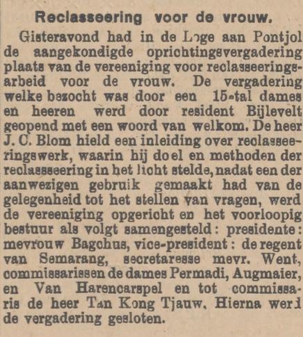 Krantenknipsel uit De Locomotief (1929) over reclassering voor vrouwen in Nederlands-Indië, met melding van een vereniging in Pontianak en betrokkenheid van het koloniale bestuur.